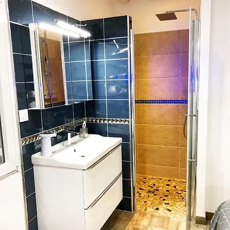 Ferienwohnung Au Lit De Vin Saint-Sulpice-de-Faleyrens Exterior foto